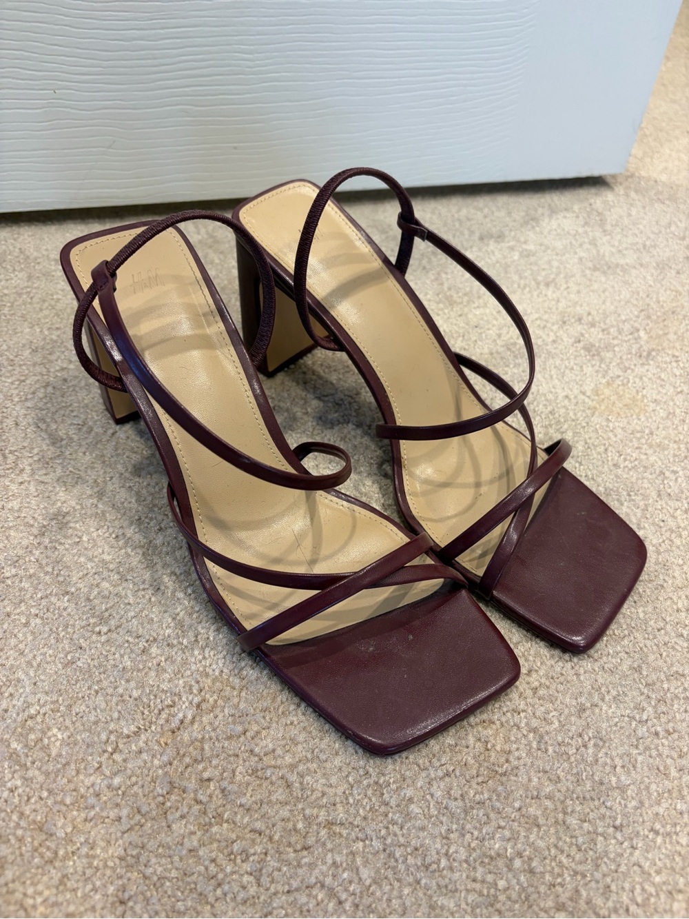 H&M Burgundy Heels